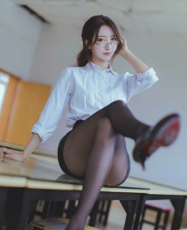 兼职 各种制服 剧情 很聊得来